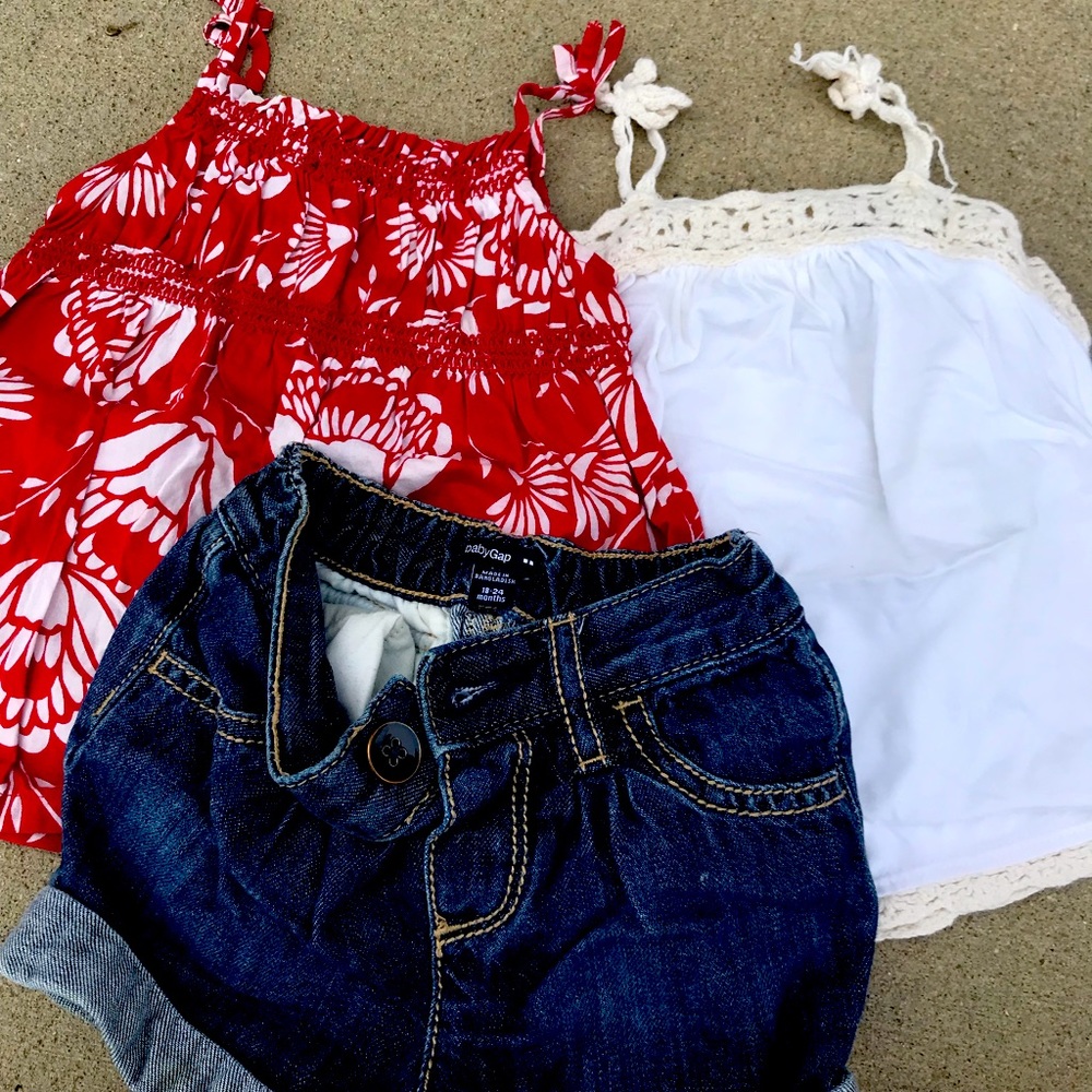 Girls 18-24 month Baby Gap lot.